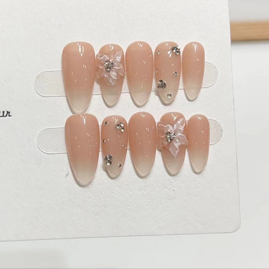 Blooming Flowers & Pearls